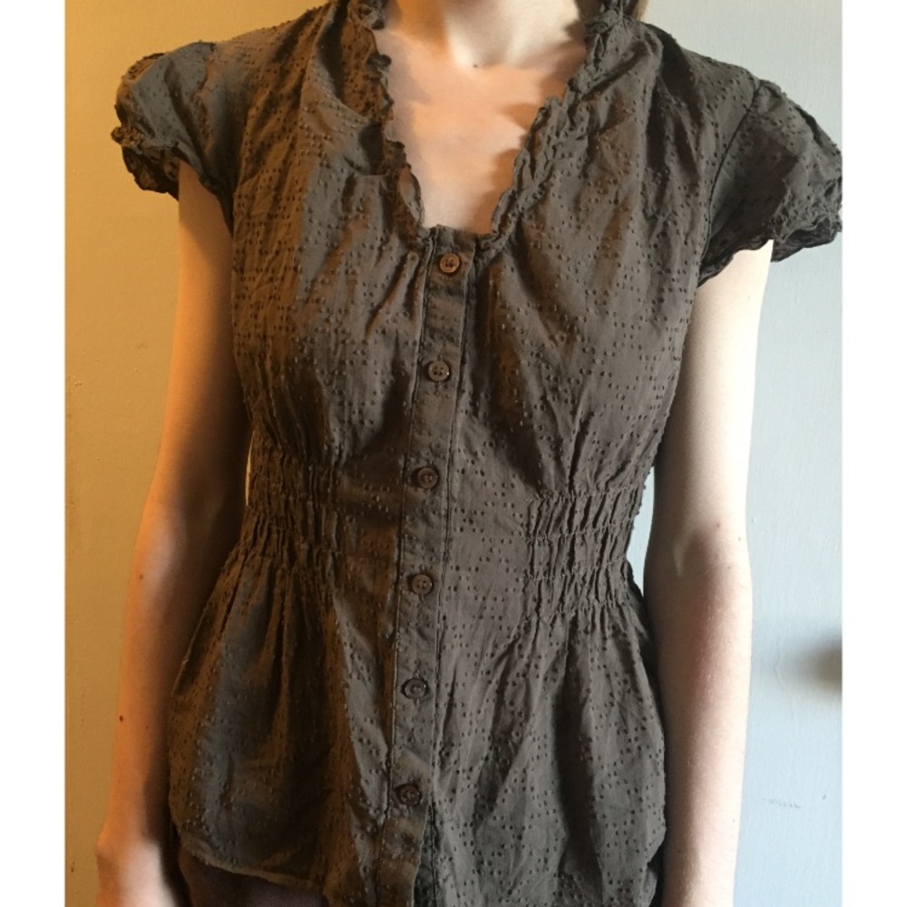 The Limited Cap Sleeve Shirt